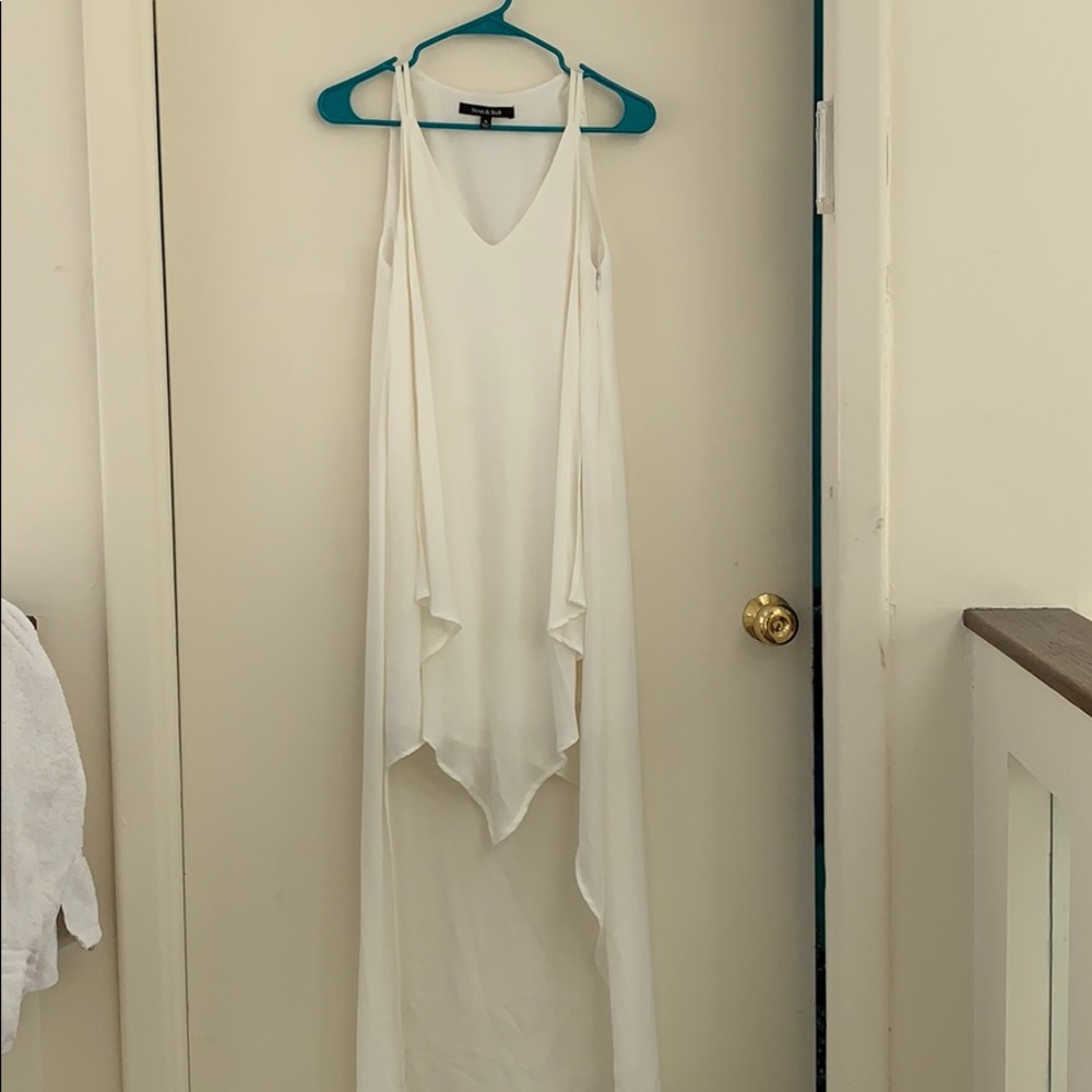 White short long dress.